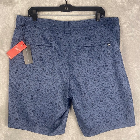 Travis Mathew Mens Blue Geometric Pattern Golf Shorts Size 36 NWT Gift - Picture 3 of 8
